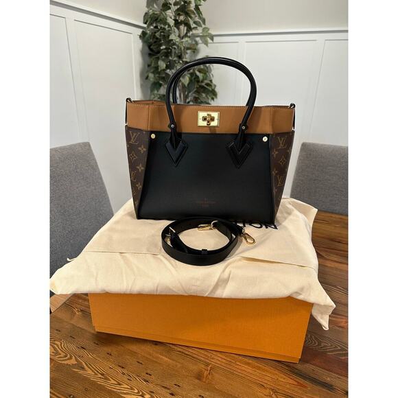 Louis Vuitton On My Side MM Noir Bag - Picture 1 of 16